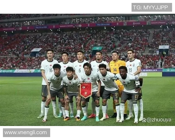 五大联赛因一举动引发热议登顶热搜榜,引爆全网讨论引发关注